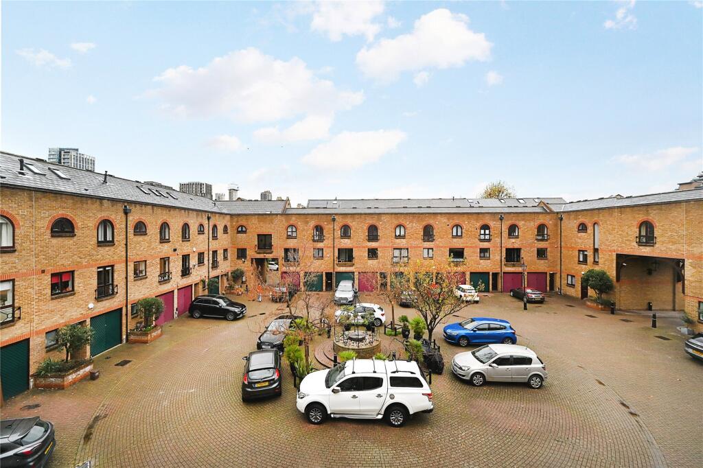 Main image of property: Portland Square, London, E1W