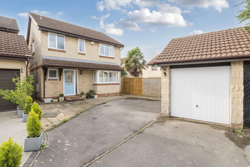 Main image of property: The Lawns, Yatton, BS49