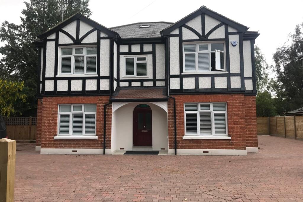 Main image of property: Ashleigh 100a, Kennel Ride