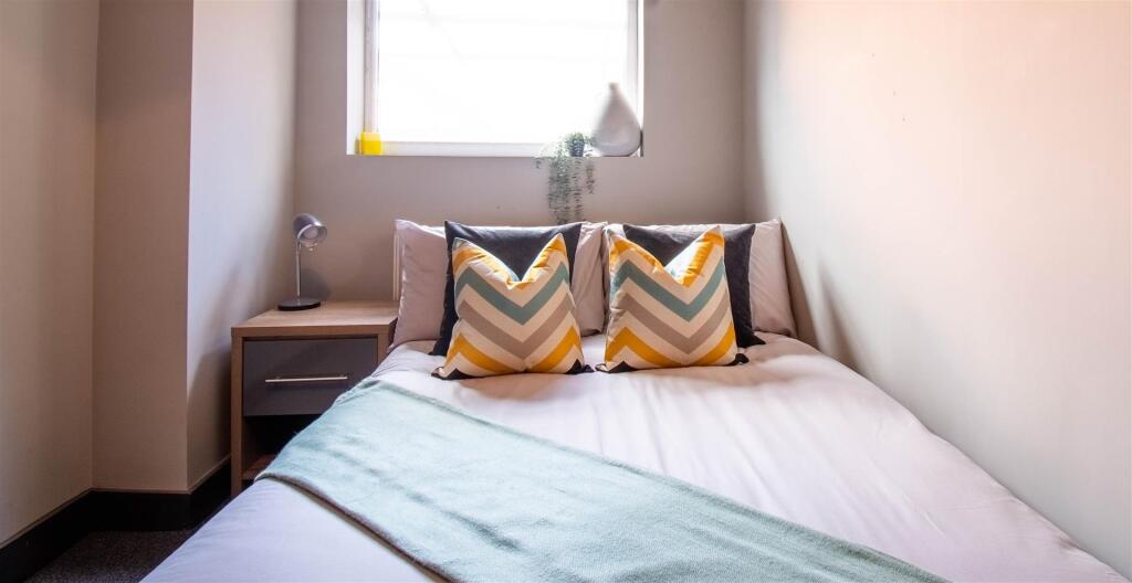 Main image of property: Room 1, Hollins Road, Oldham