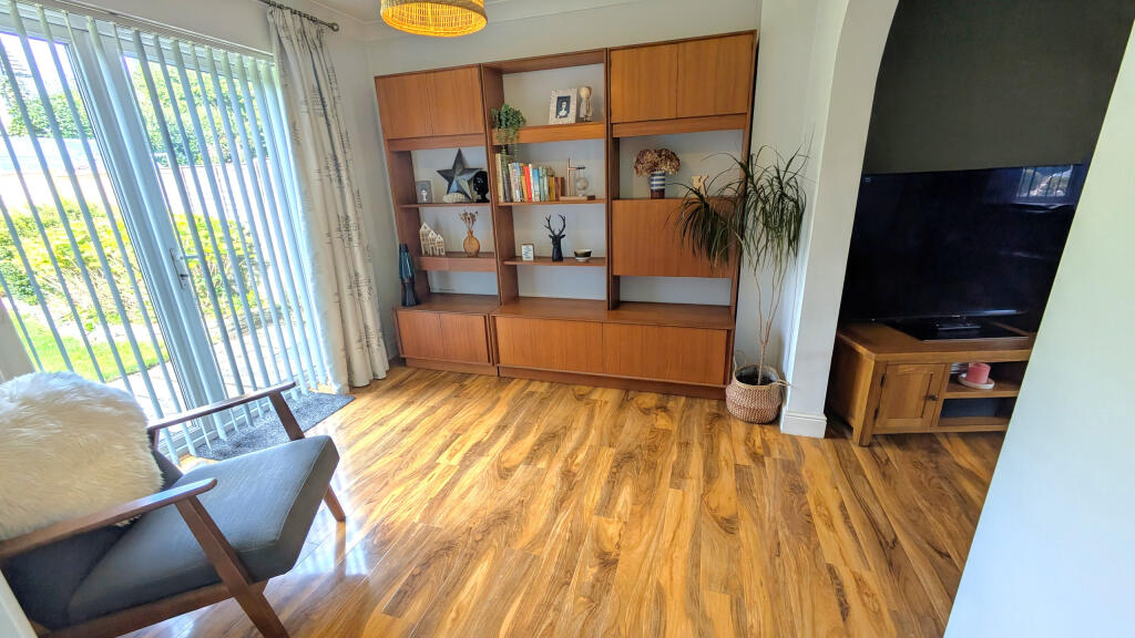 House in Plymouth - View 5