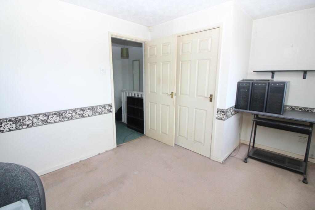 Apartment in Bolton, Greater Manchester - View 2