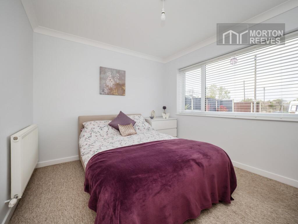 House in Broadland, Beighton - More