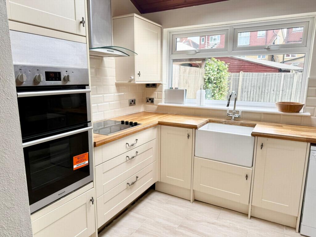 House in Southall - View 5