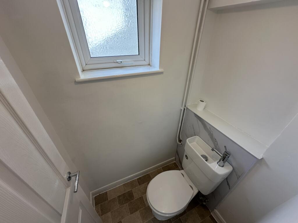 House in Great Yarmouth, Southtown - View 5