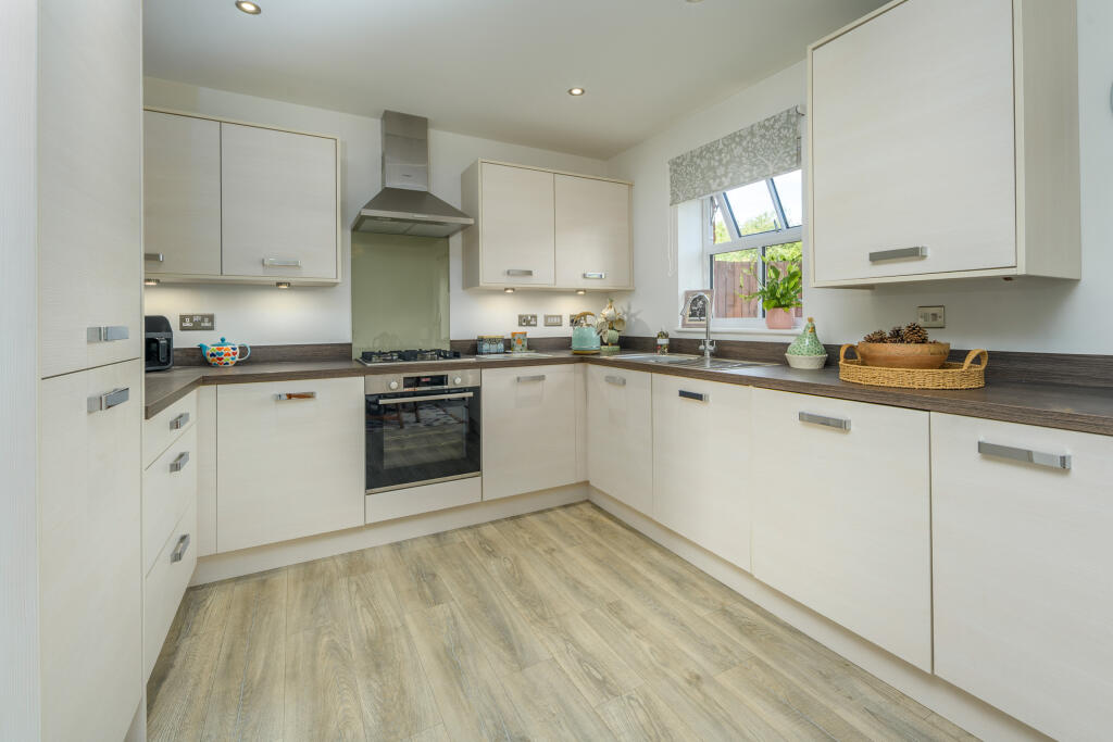 House in Newcastle upon Tyne, Warkworth - View 2