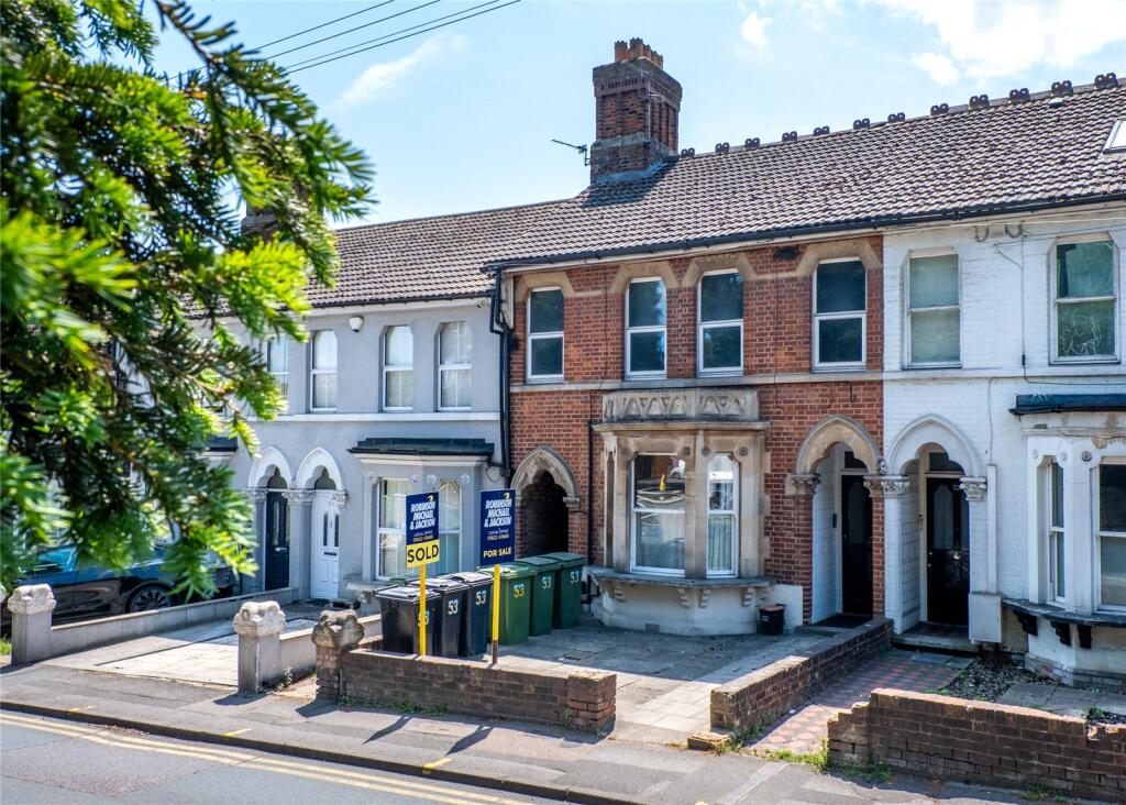 Main image of property: Tonbridge Road, Maidstone, Kent, ME16
