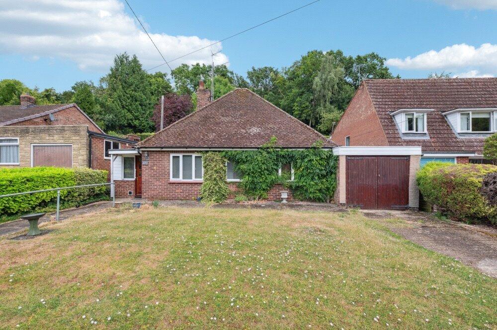 2-bed house on Marlow Bottom, Marlow, Buckinghamshire, SL7, £550,000