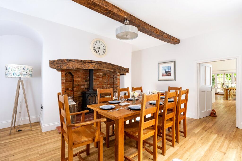 Main image of property: Castle Street, Buckingham, Buckinghamshire, MK18