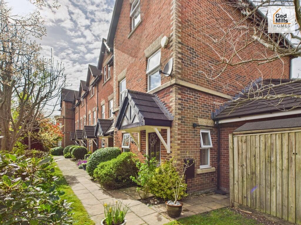 Main image of property: Farriers Way , Poulton-le-Fylde 