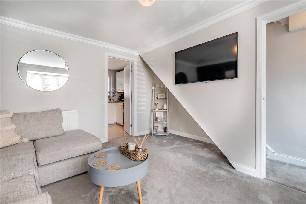 House in Wolverhampton, Alveley - View 5