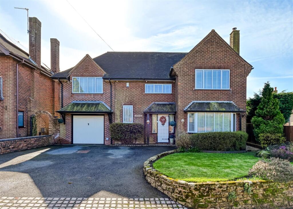 Main image of property: Northwinds, Greenleighs,Sedgley, DY3 3RZ