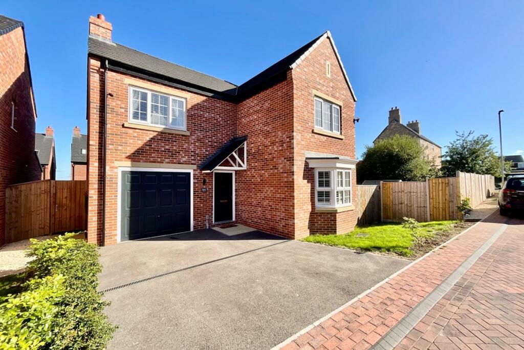 Main image of property: North Farm Close, Harthill, Sheffield, Rotherham, S26 7AE