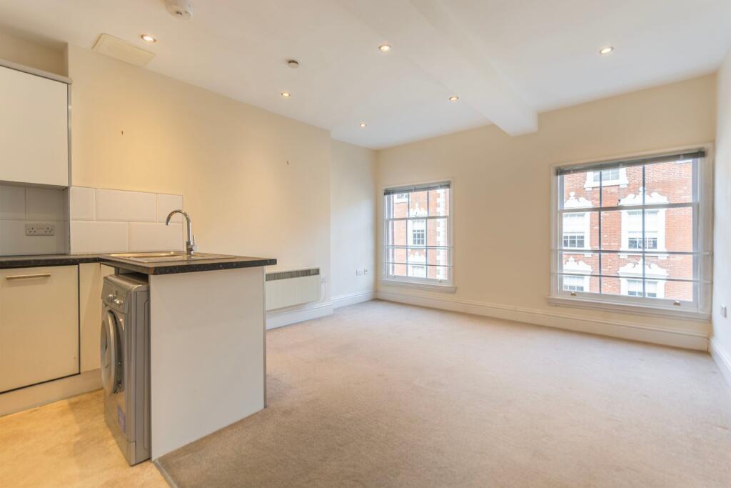 Main image of property: Regent Street, Nottingham, Nottinghamshire, NG1 5BS