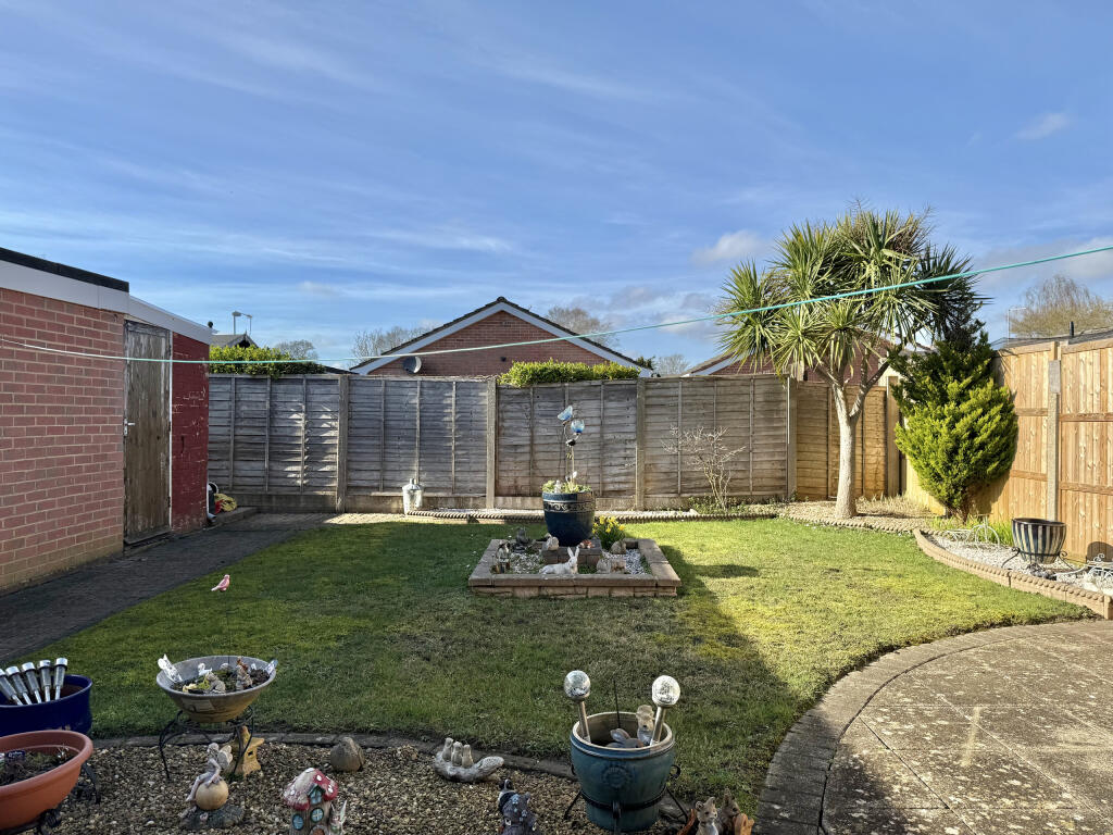 Canterbury Close, West Moors, Dorset, BH22 photo 2