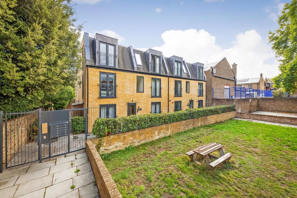Main image of property: Hollamby Lane, West Norwood, London, SE27