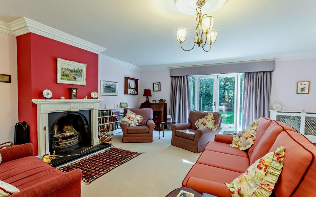 House in Breckland, Hilborough - More