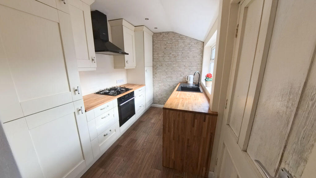 House in Lincoln, Lincolnshire - View 3