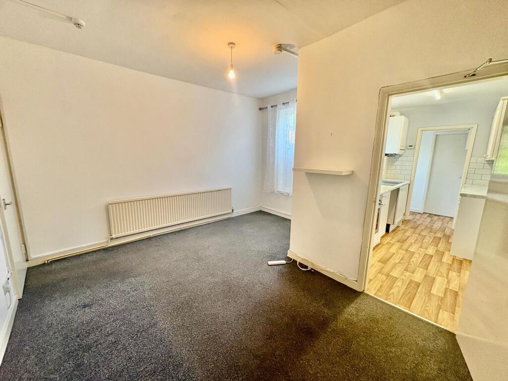 Apartment in Nottingham - View 4