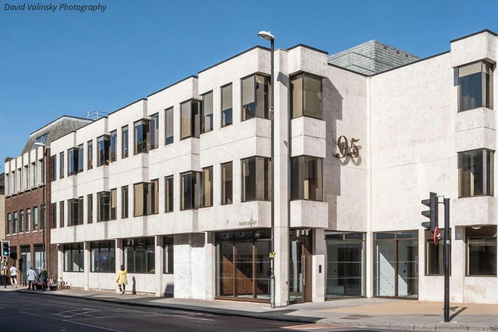 Exterior 1.jpg