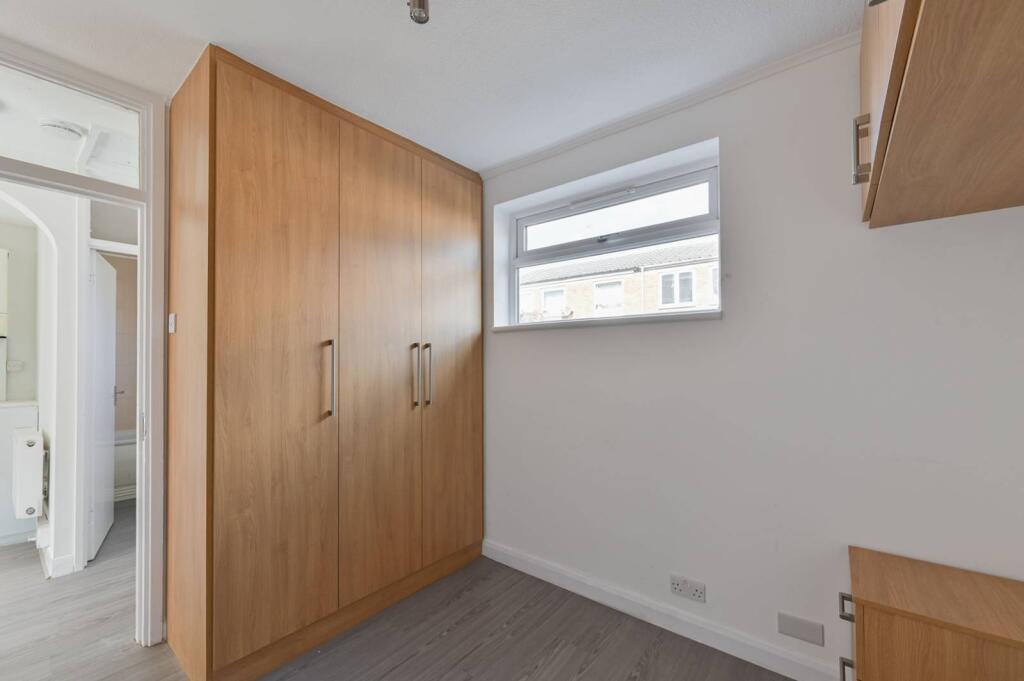 Main image of property: Cornford Grove, Balham, London, SW12