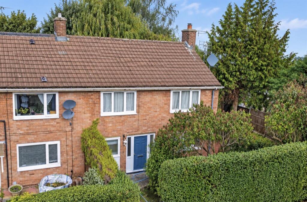 Main image of property: The Mount, Stapleford