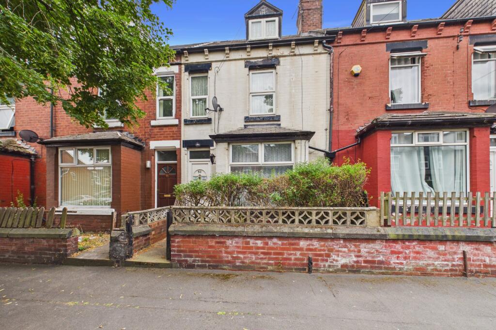Main image of property: Victoria Avenue, Leeds, West Yorkshire, LS9