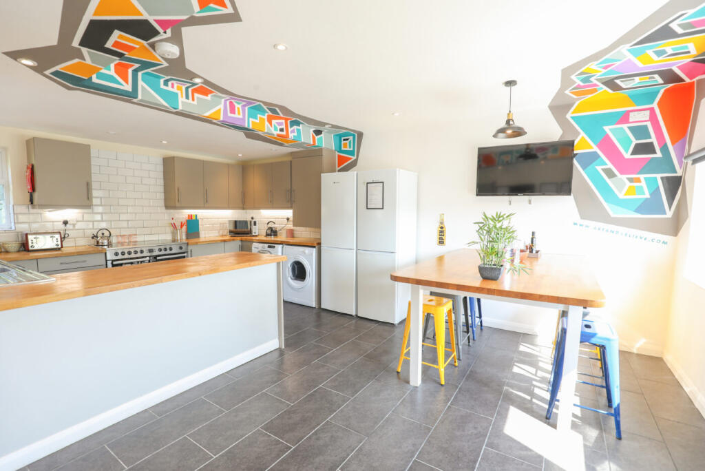 House in Brighton - View 4