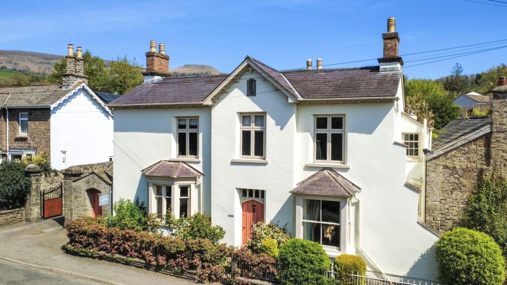 Main image of property: Brecon Road, Crickhowell, NP8