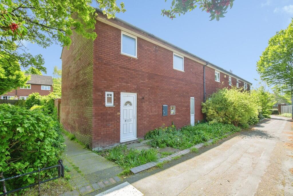 Main image of property: Edale, Wilnecote, Tamworth