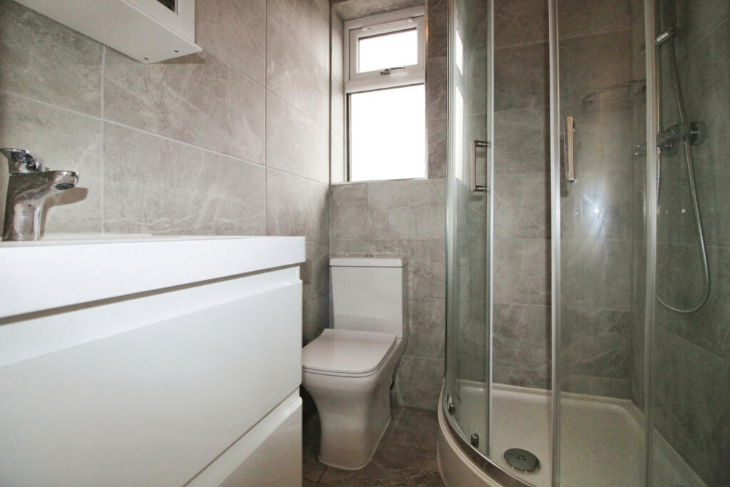 Apartment in Harrow - View 5