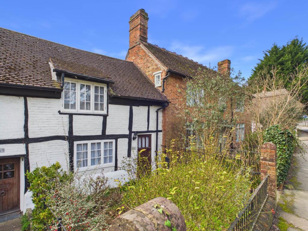 Main image of property: High Street, Whitchurch