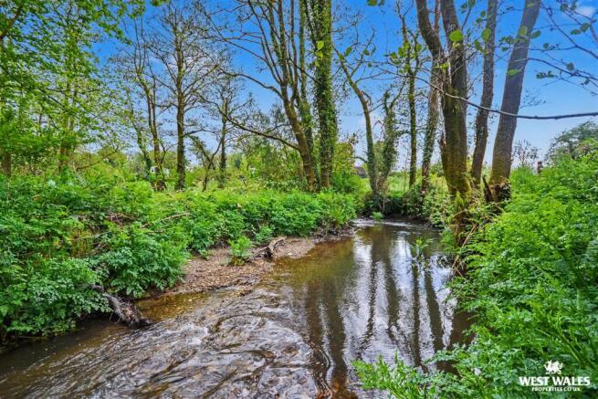 River boundary