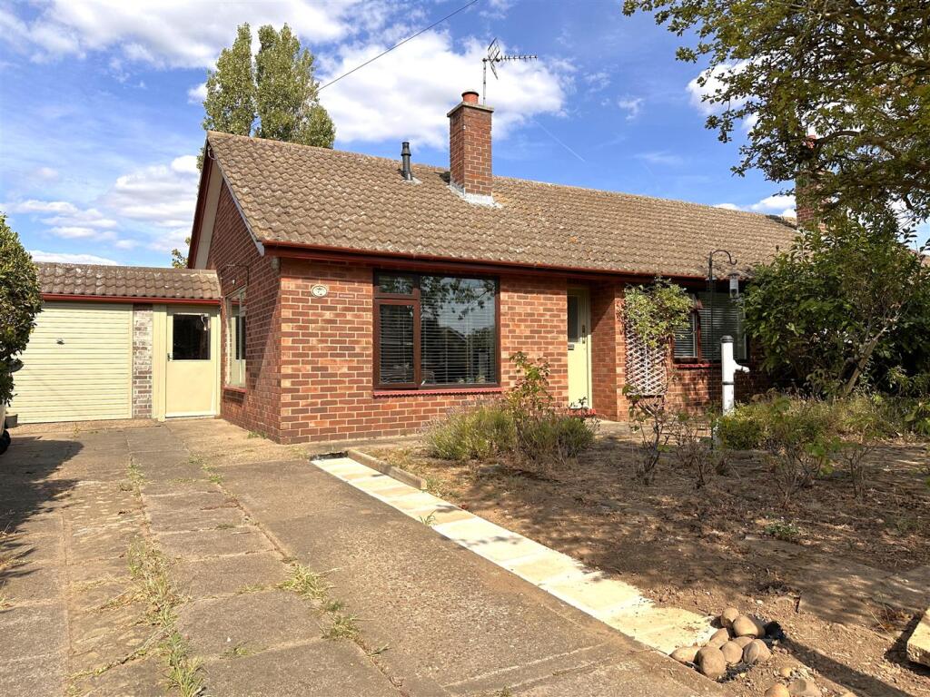 Main image of property: Village Close, Farndon, Newark