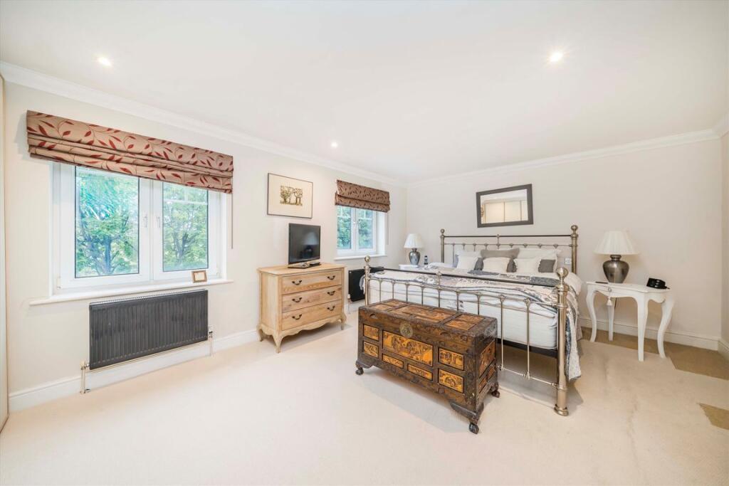 House in Kingston upon Thames - View 5
