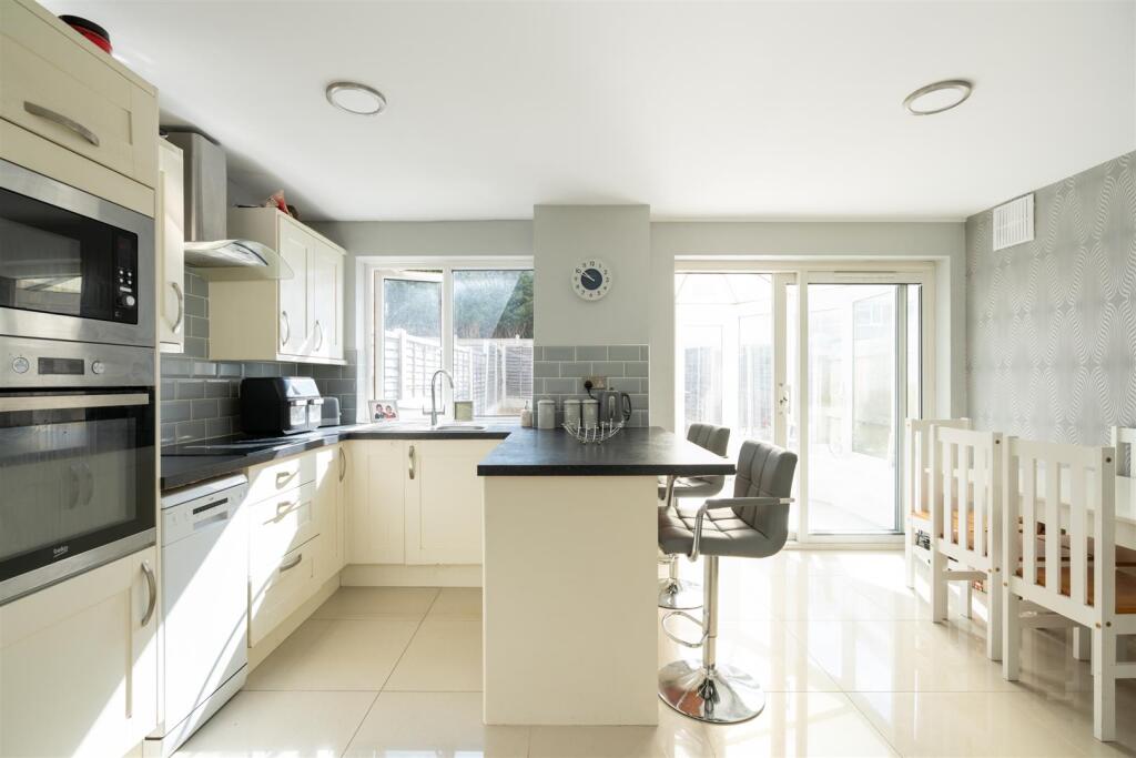 House in Solihull, West Midlands - View 5