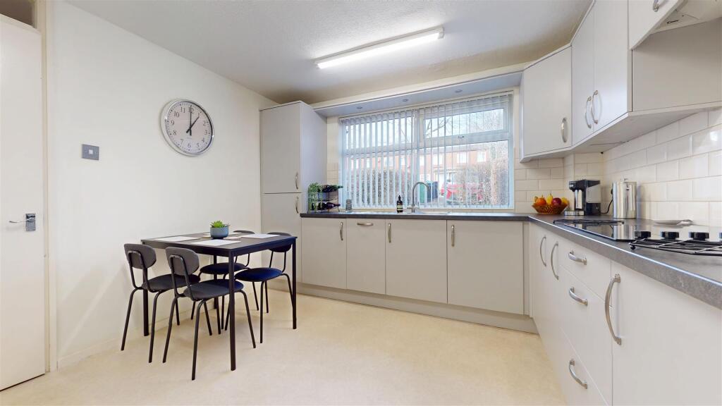Stamford Avenue, Springfield, Milton Keynes photo 3