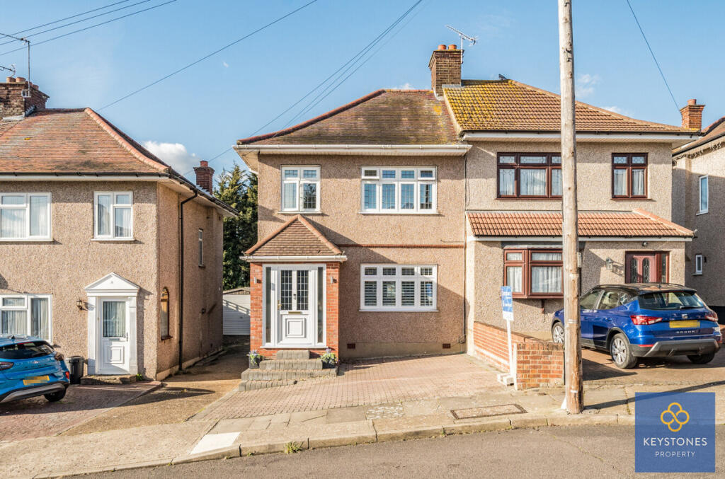 Main image of property: Ravenswood Close, Collier Row, RM5