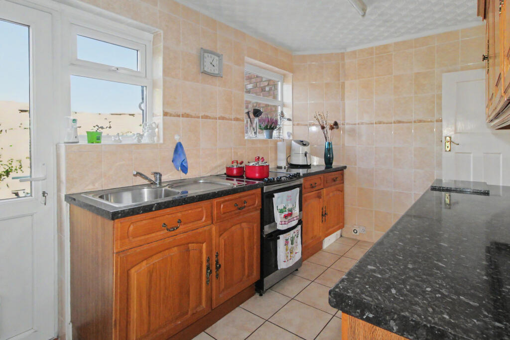 House in Kingston upon Thames - View 5