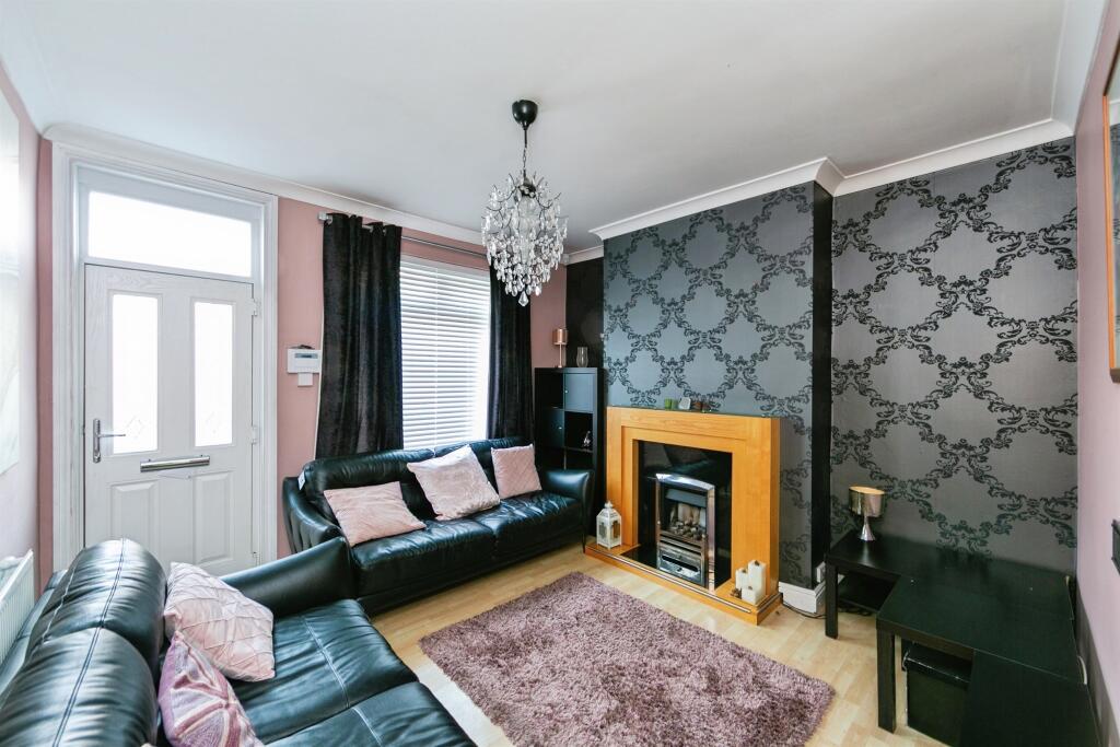 House in Rotherham, South Yorkshire - View 2