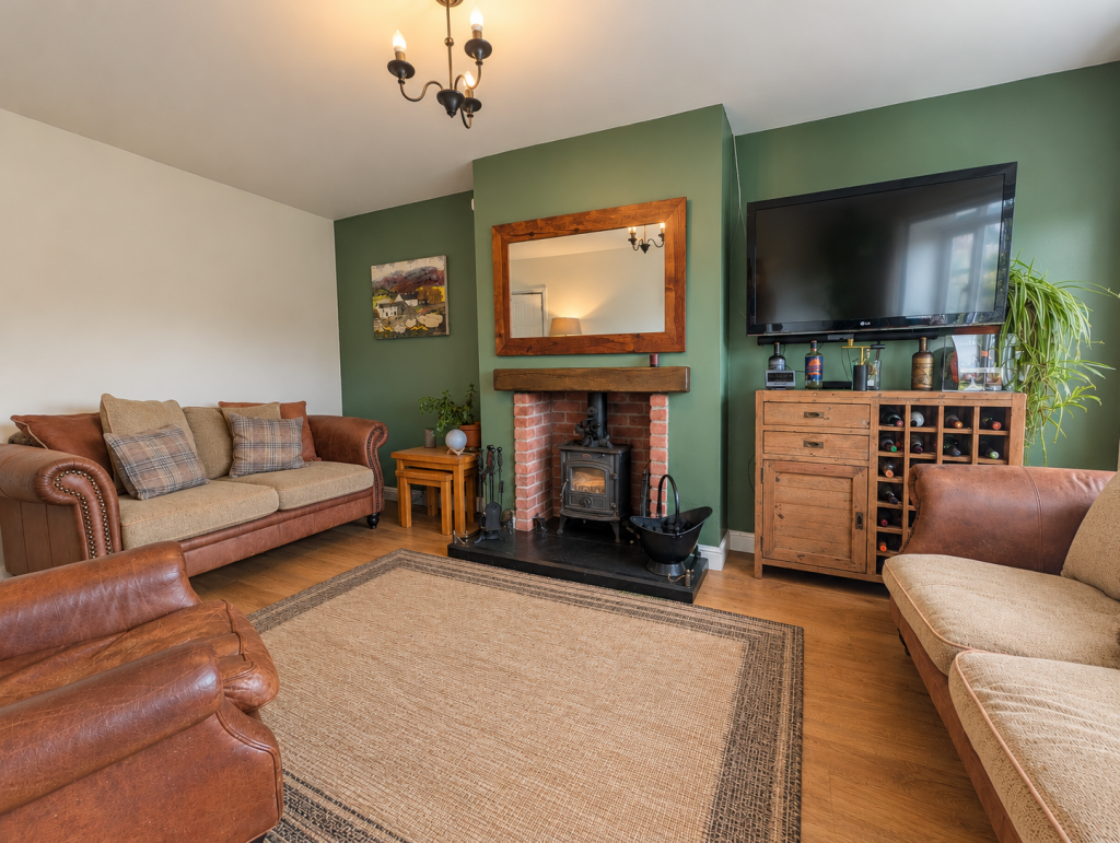 Ricroft Road, Compstall photo 2