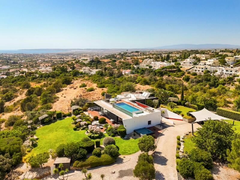 Main image of property: Algarve, Albufeira