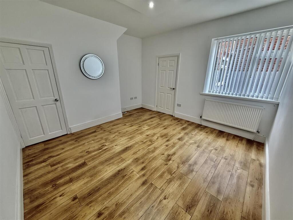 Apartment in Chester-le-Street, North Side - View 2