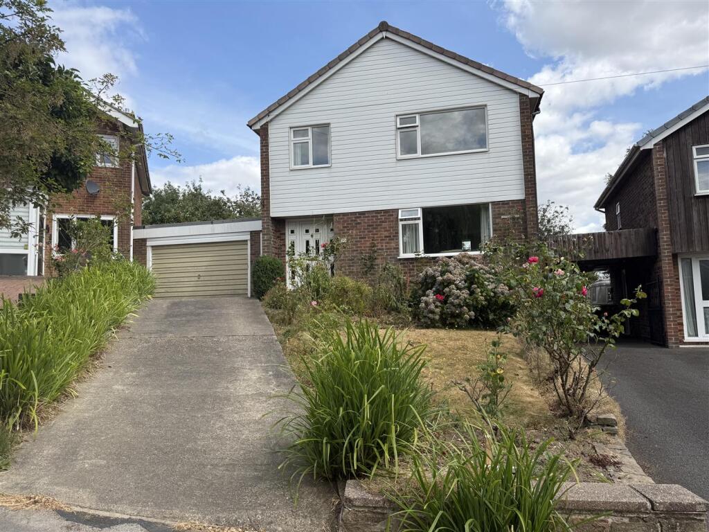 Main image of property: Cherry Tree Avenue, Belper