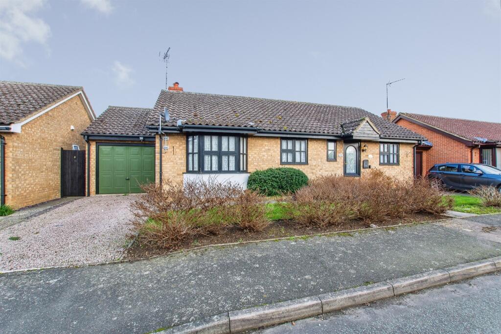 3-bed detached on The Russets, Upwell, Wisbech, £250,000