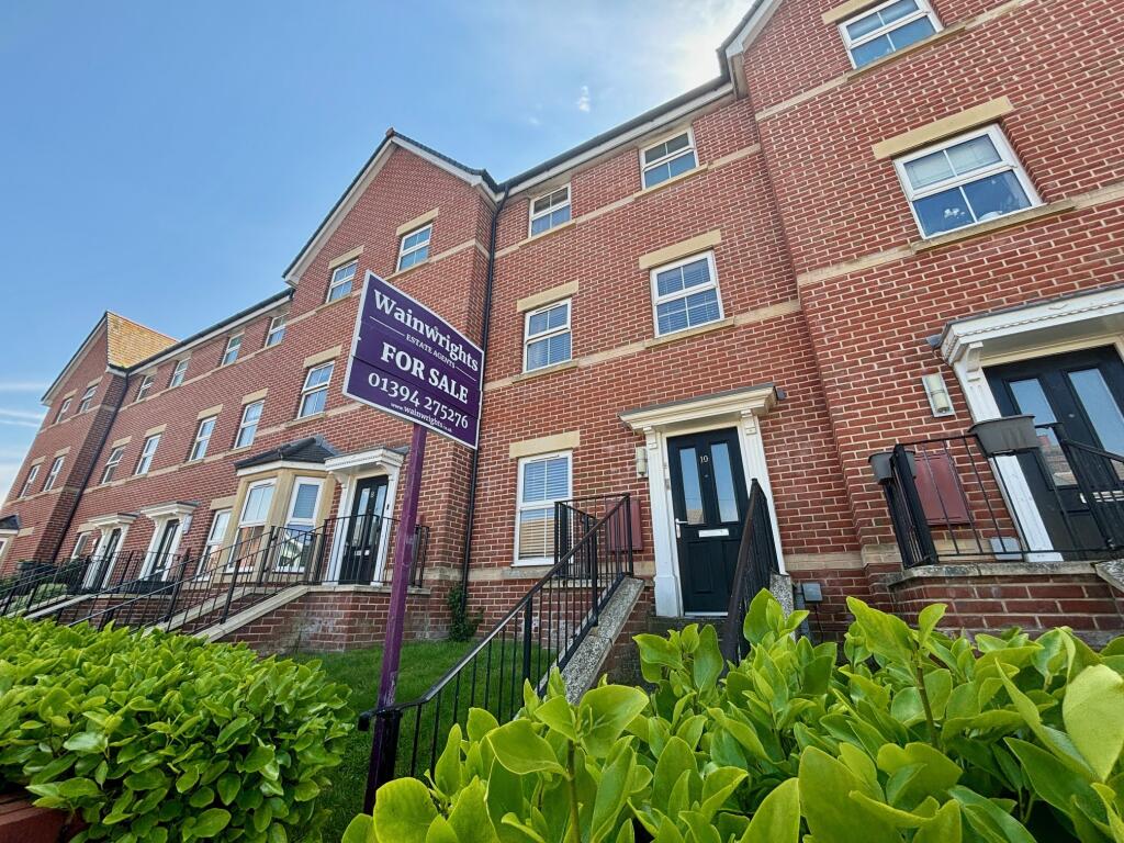 4-bed house on Orford Road, Felixstowe, IP11, £290,000