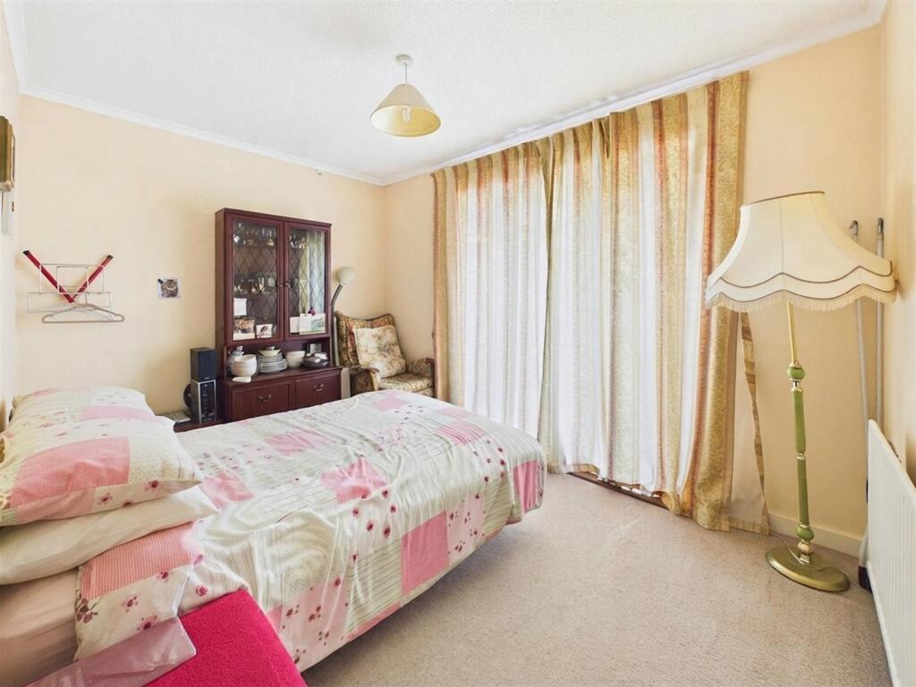 Apartment in Gloucester, Kingsholm - View 5