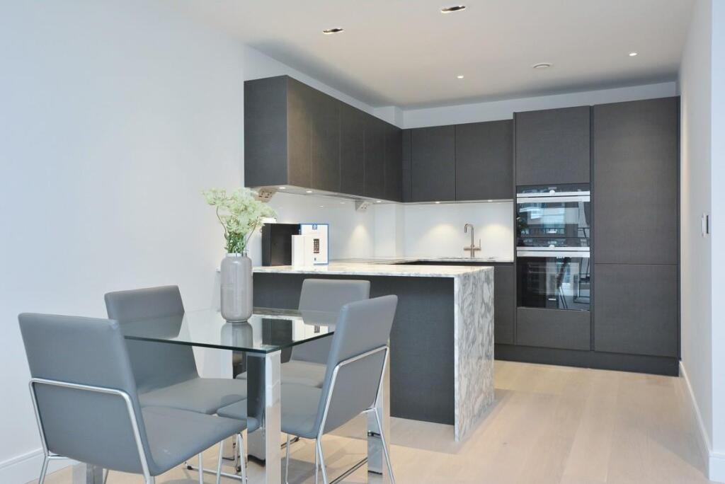 Apartment in London - View 4