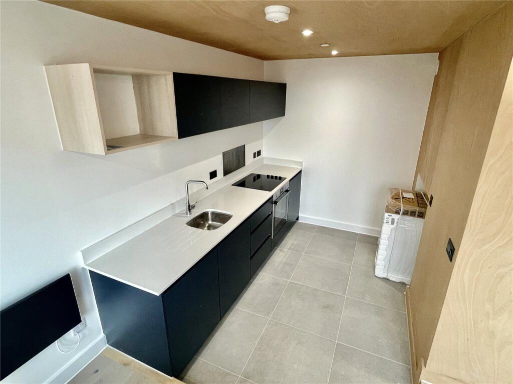 Apartment in Manchester, Greater Manchester - View 3