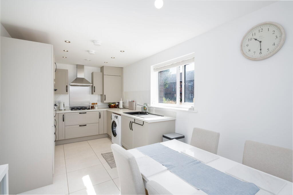 Amersham Street, Salford, M5 4JA photo 4